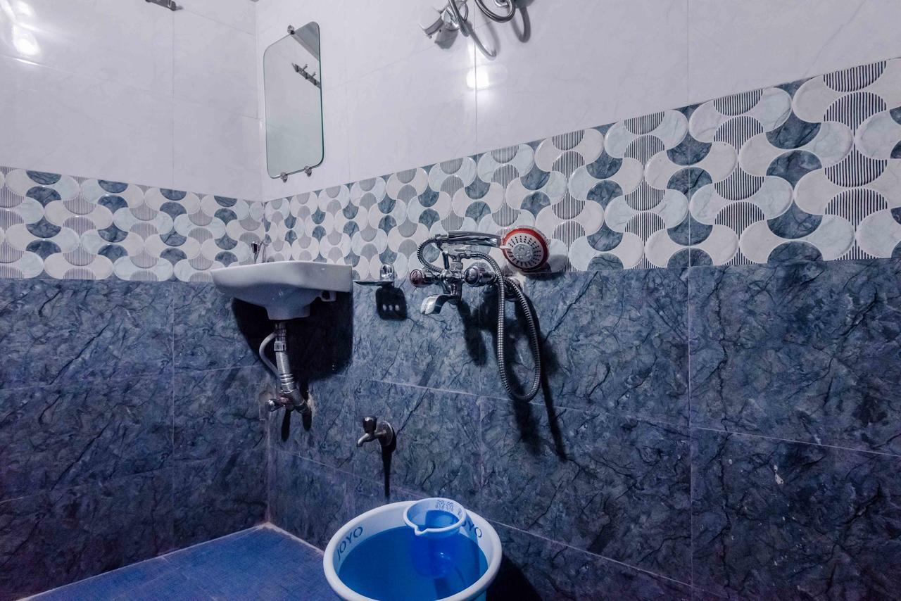 Awesome Dormitory - Men Only Bombaim Exterior foto