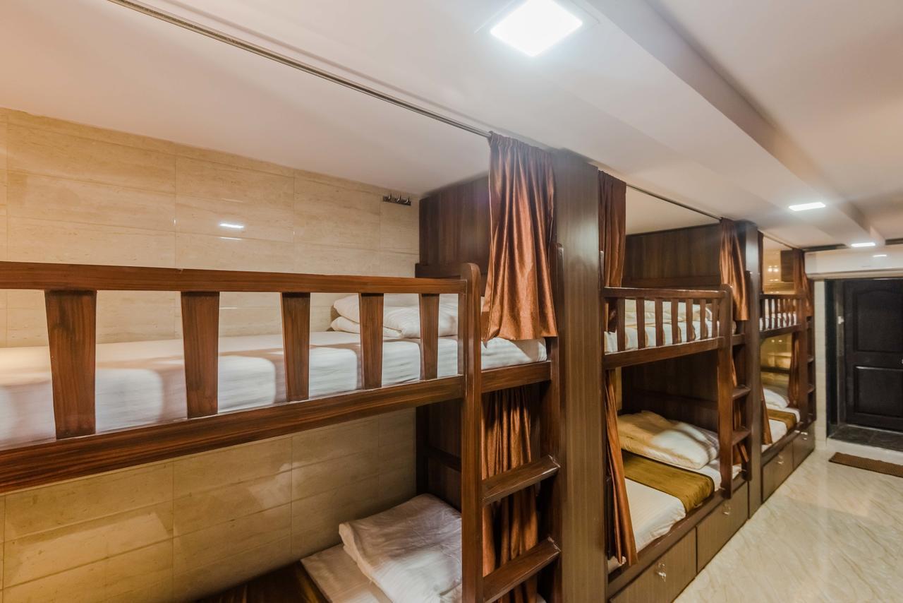 Awesome Dormitory - Men Only Bombaim Exterior foto