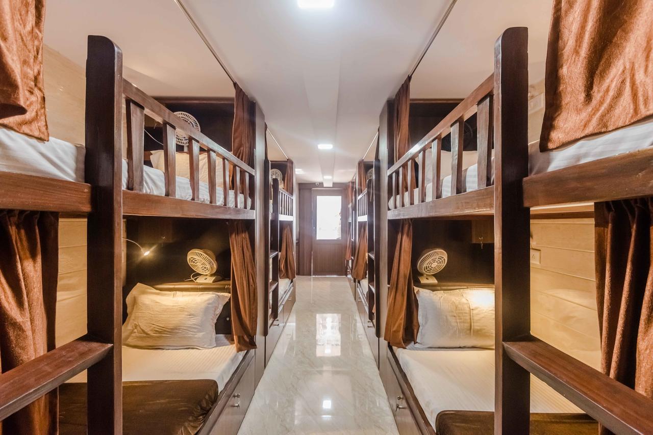 Awesome Dormitory - Men Only Bombaim Exterior foto