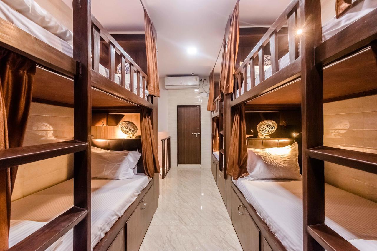Awesome Dormitory - Men Only Bombaim Exterior foto